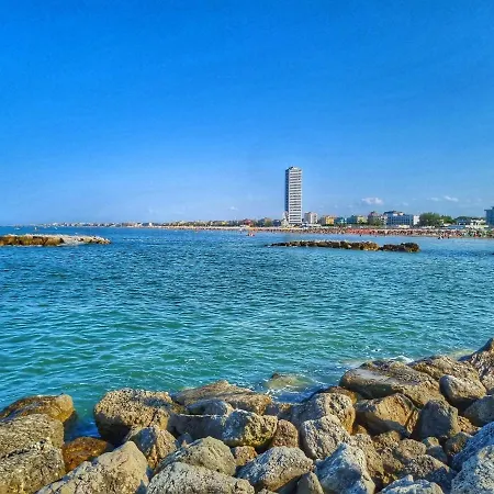 Πανσιόν Room In Lodge - Hotel Sara - 2 Guests Room - N 4 Cesenatico
